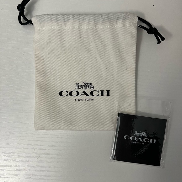 🆕 COACH Earrings and Necklace Set - Picture 6 of 6